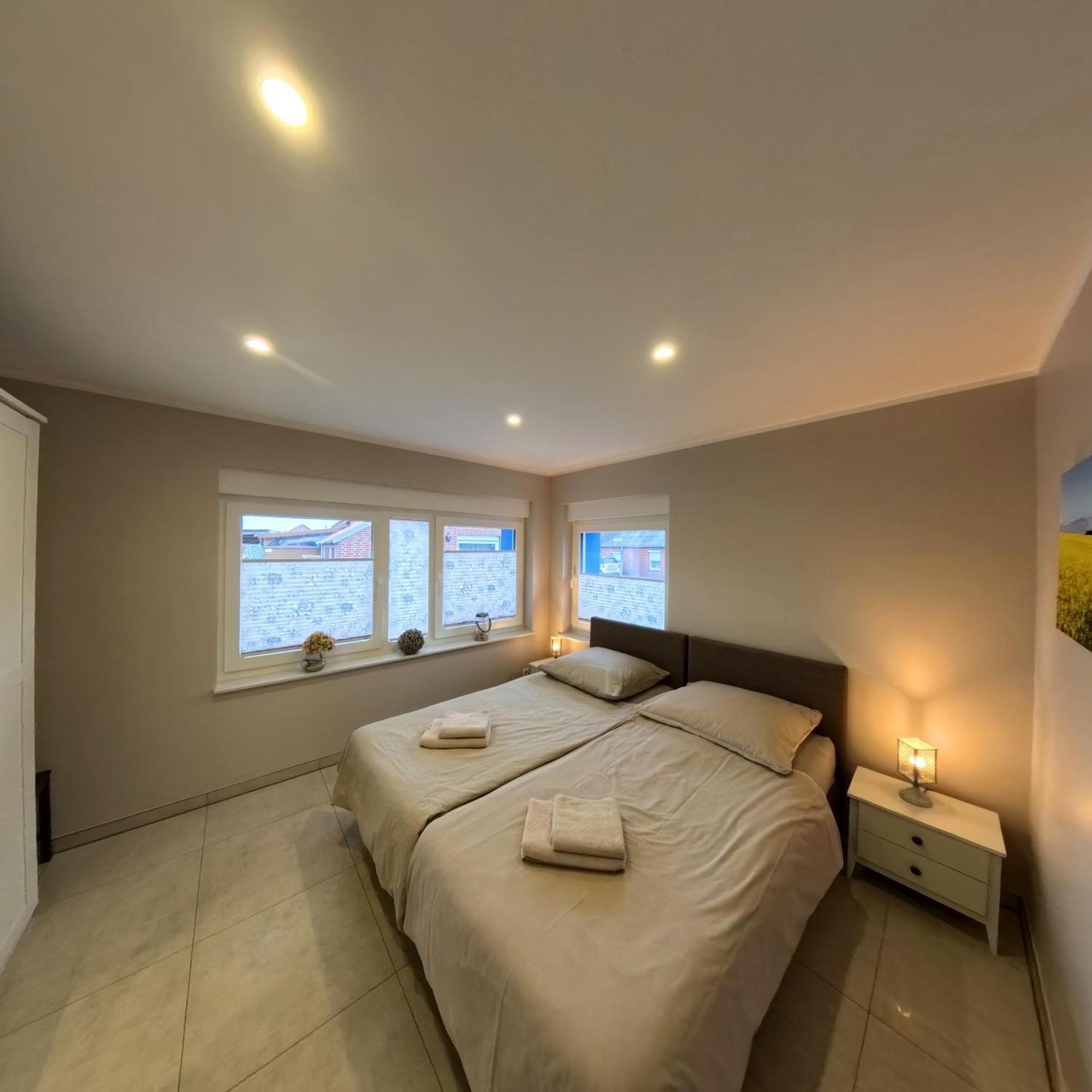 Eine Sehr Gemuetliche Erdgeschoss Wohnung Ihlow  Экстерьер фото